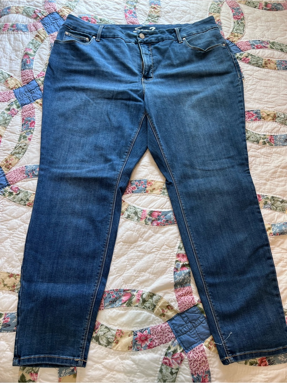 Seven7 Women’s Plus Size 20W Medium Wash Straight Leg Jeans